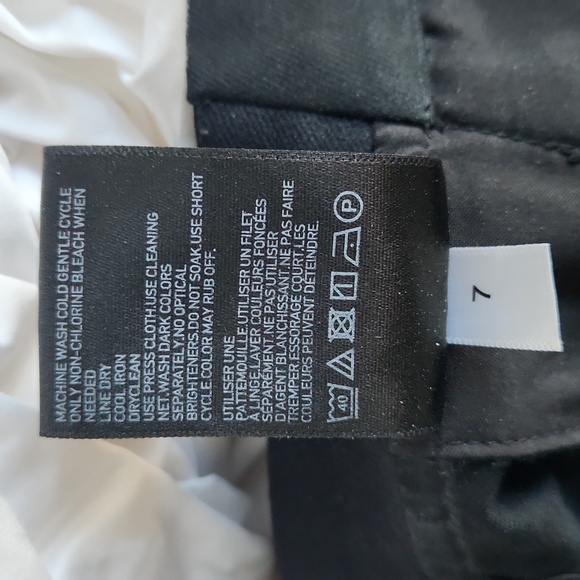 Uniqlo Easy Pant - Picture 6 of 6